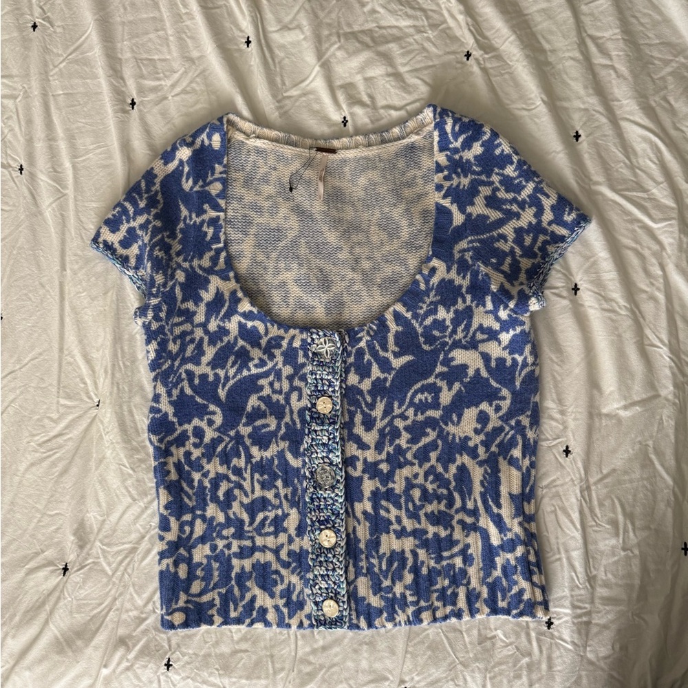 Free People Blue and White Short Sleeve Button Front Knit Top
